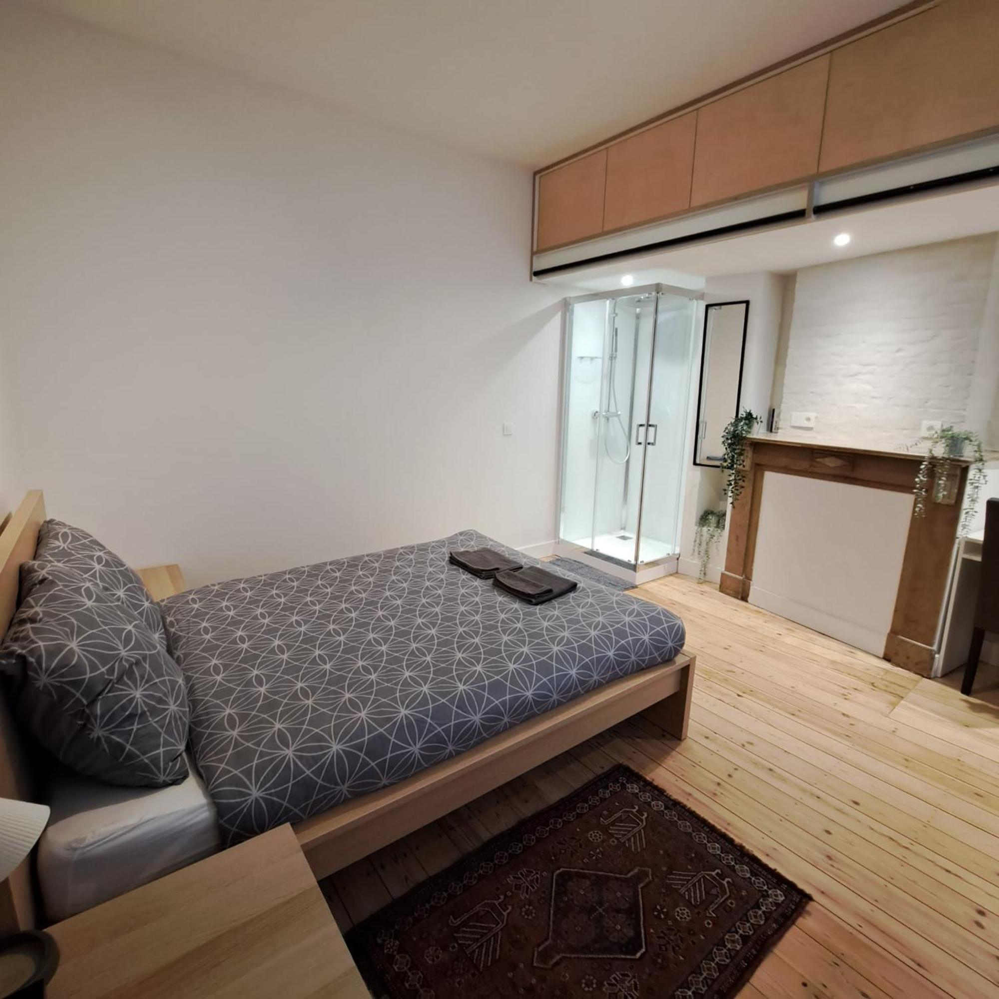 Comfortable Room With Terrace European Parliament بروكسل المظهر الخارجي الصورة